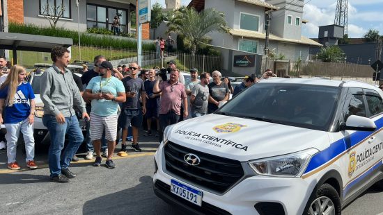 Quatro criancas sao mortas em ataque a creche em Blumenau homem foi preso