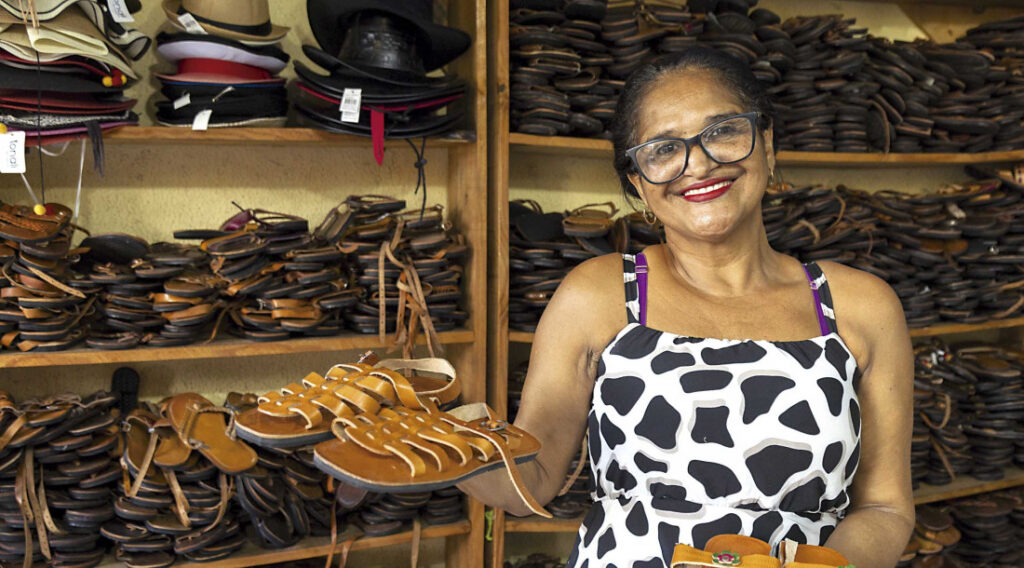Comerciantes se preparam para aquecimento das vendas durante festejos juninos