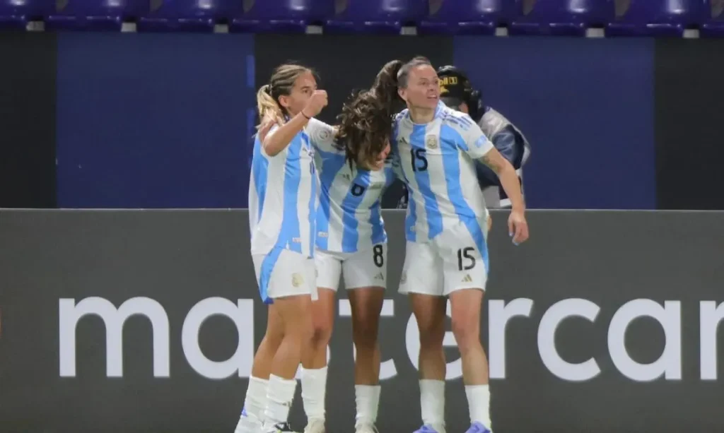 Argentina vence Chile e vira líder do Grupo A na Copa América Feminina 1 20250720 154256
