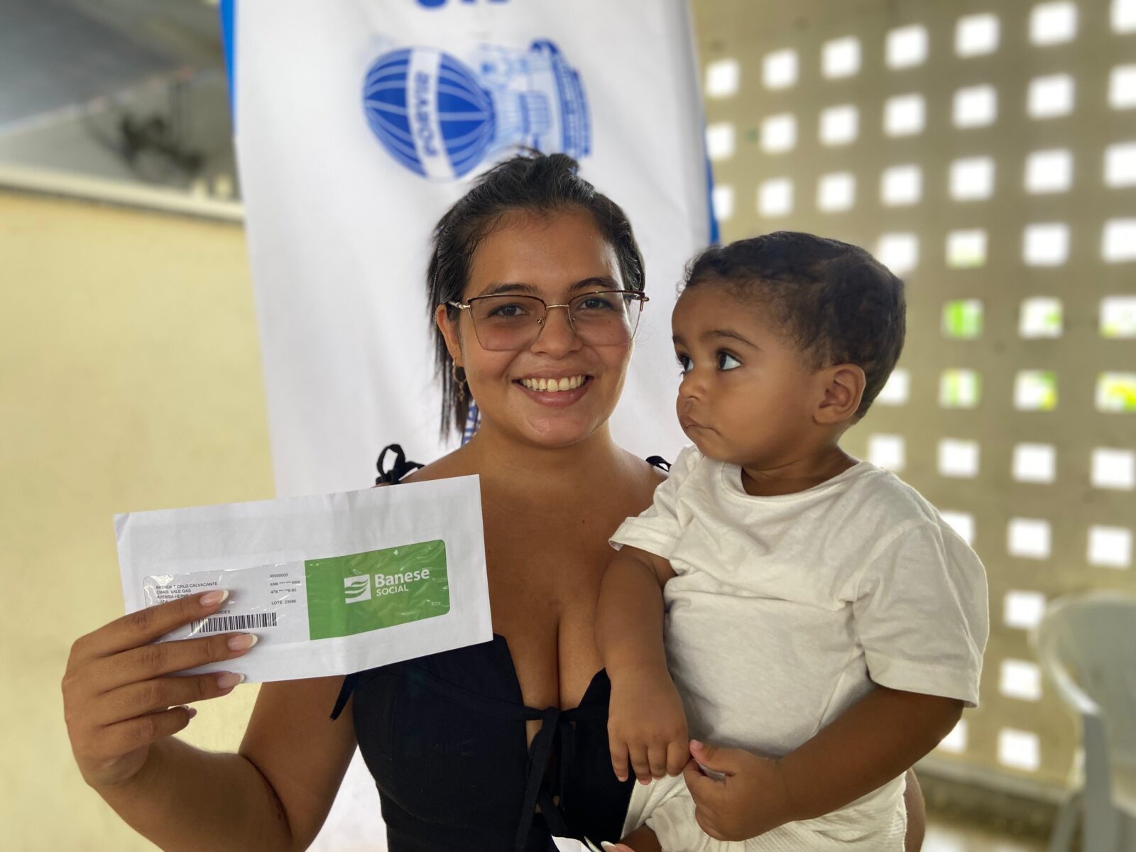Governo de Sergipe entrega mais de 400 cartões do CMais Inclusão em Canindé de São Francisco e Nossa Senhora de Lourdes 1 Governo de Sergipe entrega mais de 400 cartoes do CMais Inclusao em Caninde de Sao Francisco e Nossa Senhora de Lourdes