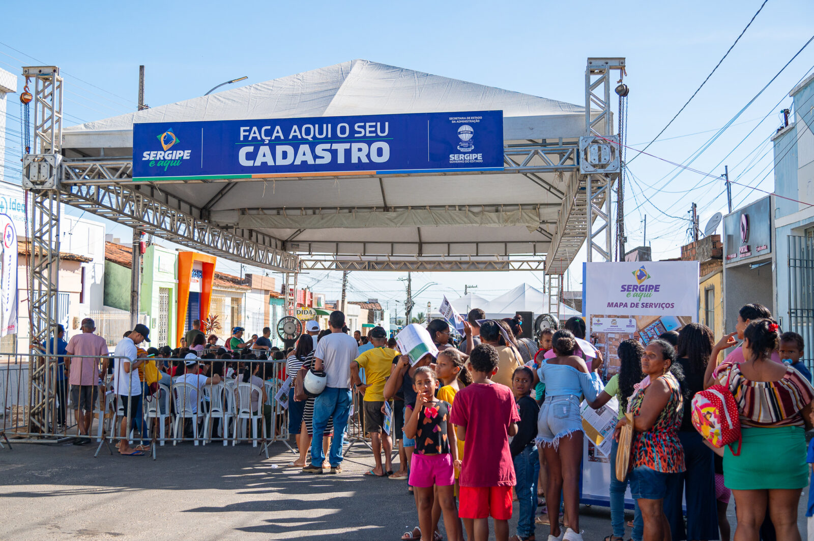 População de Japoatã é beneficiada com mais de 160 serviços na 70ª edição do ‘Sergipe é aqui’ 1 Populacao de Japoata e beneficiada com mais de 160 servicos na 70a edicao do ‘Sergipe e aqui
