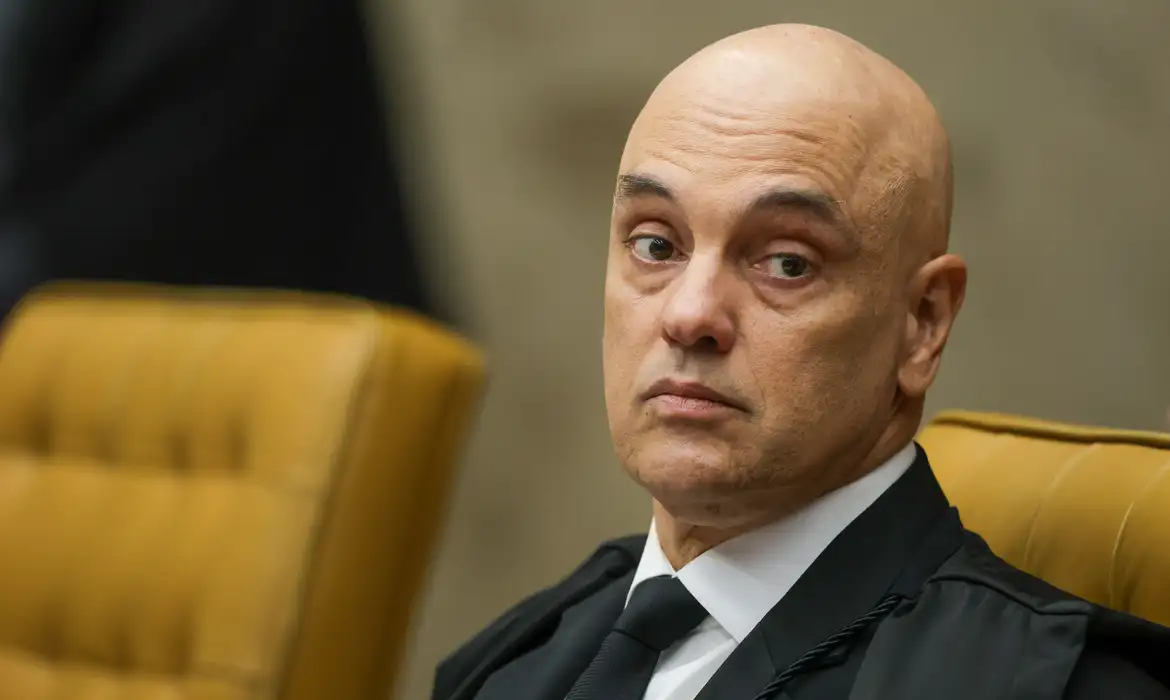Moraes amplia para 1 km o raio proibido para drones na casa de Bolsonaro 1 01082025 pzzb6471