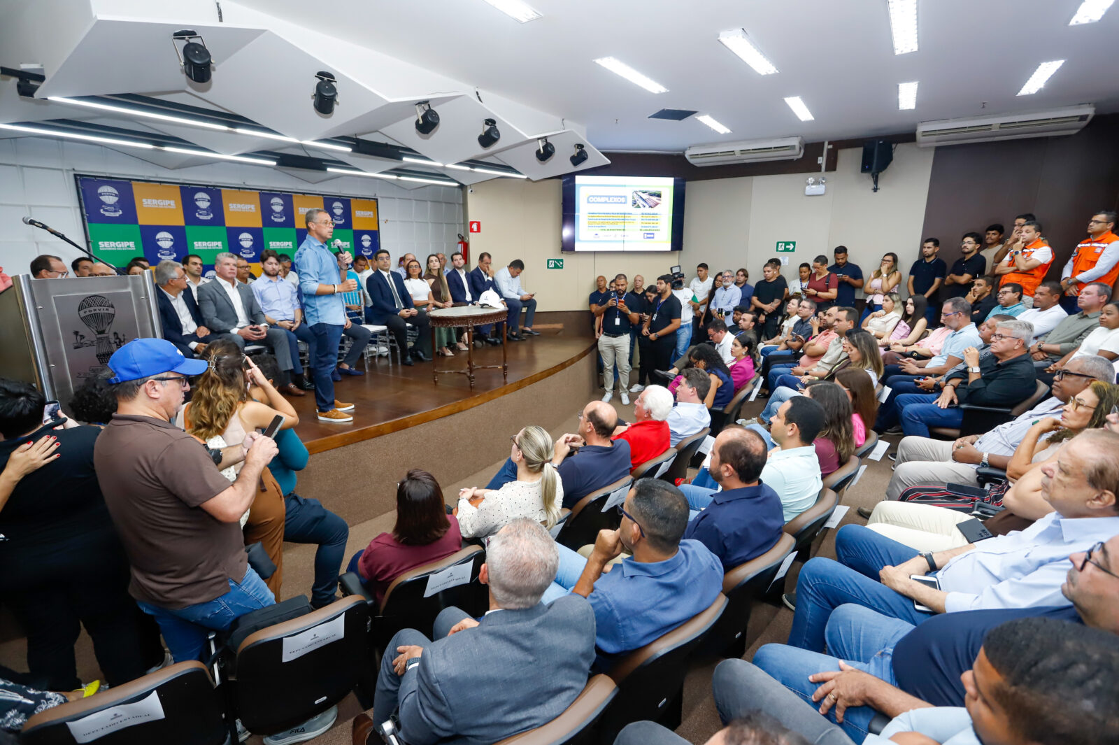 Governo do Estado autoriza mais de R$ 206 milhões em obras do Acelera Sergipe e Pró Rodovias para 18 municípios 1 Governo do Estado autoriza mais de R 206 milhoes em obras do Acelera Sergipe e Pro Rodovias para 18 municipios