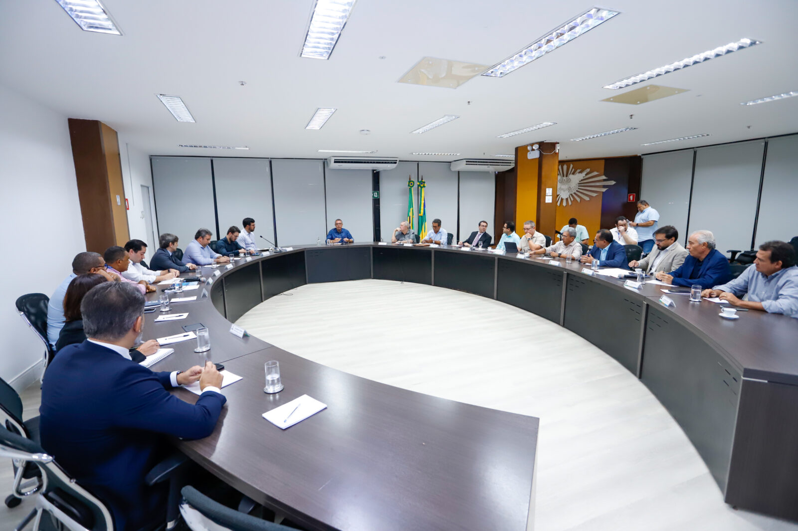 Governo institui reunioes quinzenais e fiscalizacao direta para acompanhar abastecimento de agua em Sergipe