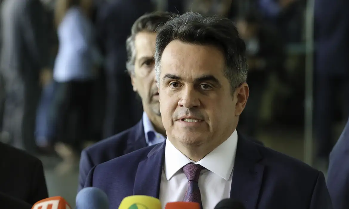PF aponta pagamentos mensais a Ciro Nogueira e custeio de viagens pelo dono do Banco Master 1 01112022 pzzb1227