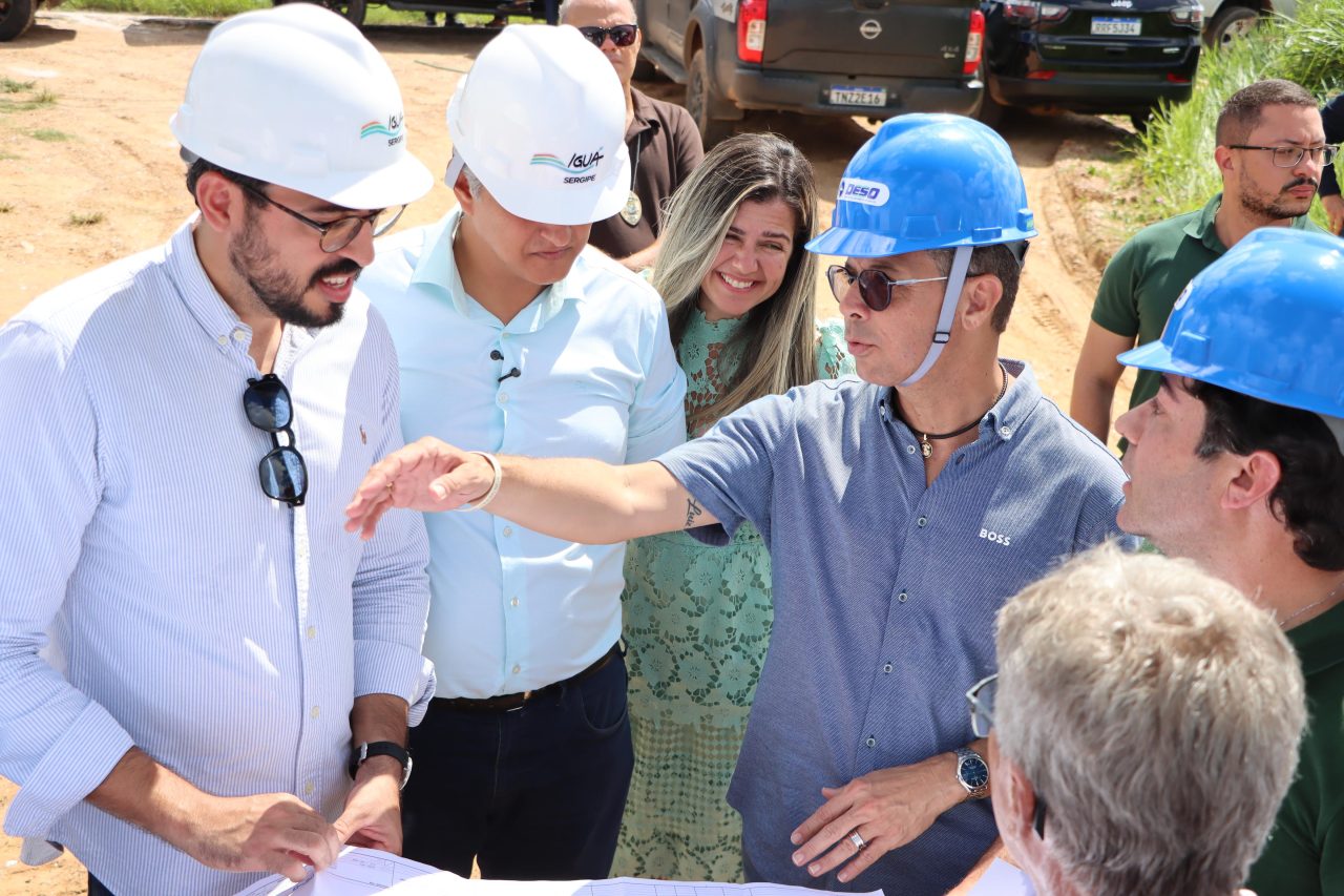 Iguá Sergipe avança nas obras do Guajará e alcança 10 km de rede coletora de esgoto implantada 5 Igua Governardo Mitidieri Guajara 5