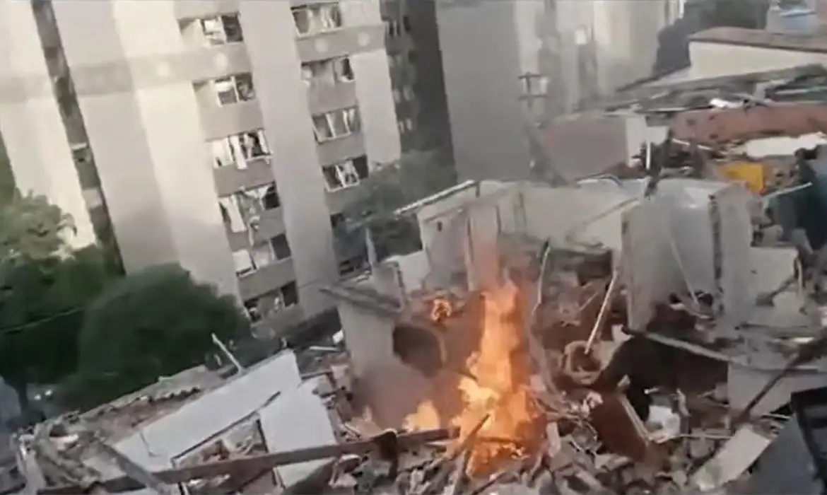 Ministério Público de SP avalia extensão dos danos após explosão no Jaguaré 1 jaguare