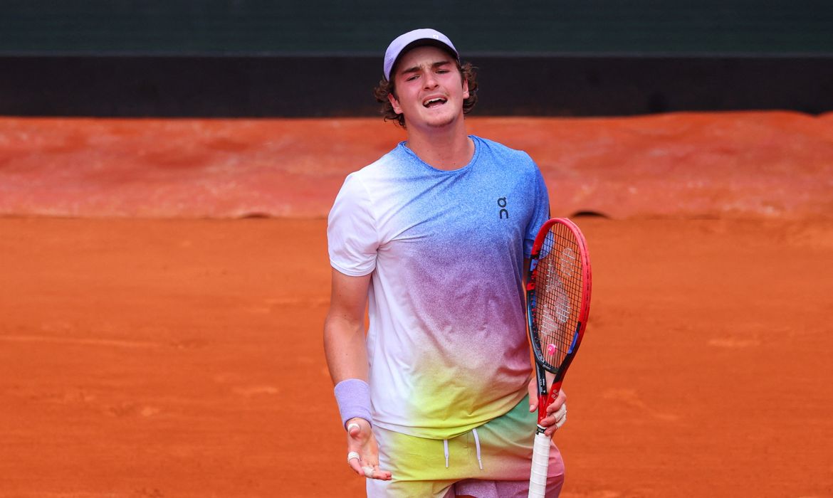 João Fonseca é eliminado na estreia do Masters 1000 de Roma 1 joao fonseca cai mas duplas brasileiras vencem em roland garros01