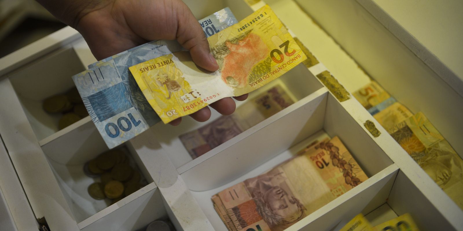 caixa finaliza hoje pagamento de junho do bolsa fam lia para 20260630