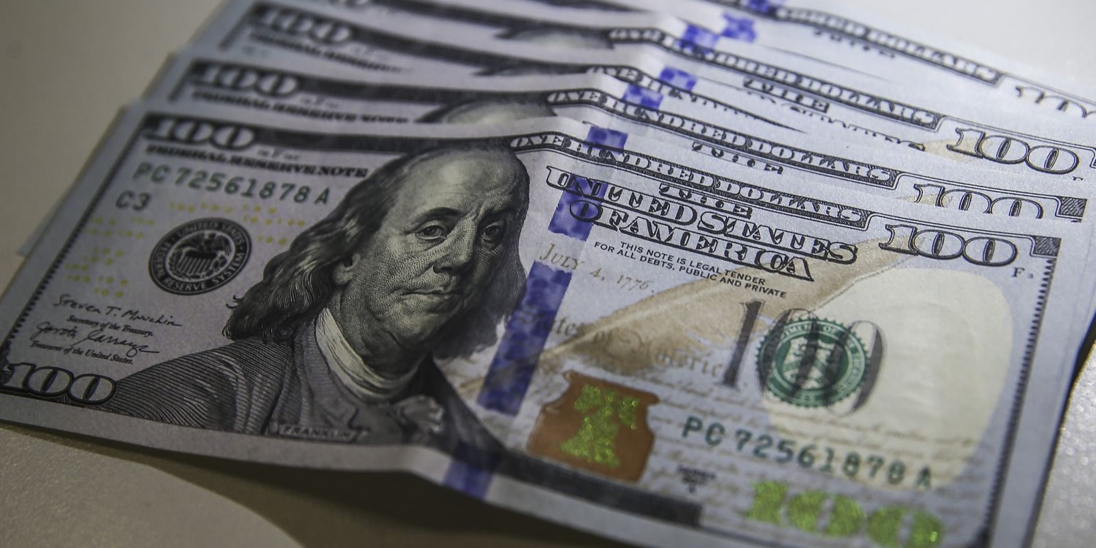 d lar cai ao menor n vel em tr s semanas enquanto ibovespa a 20260709