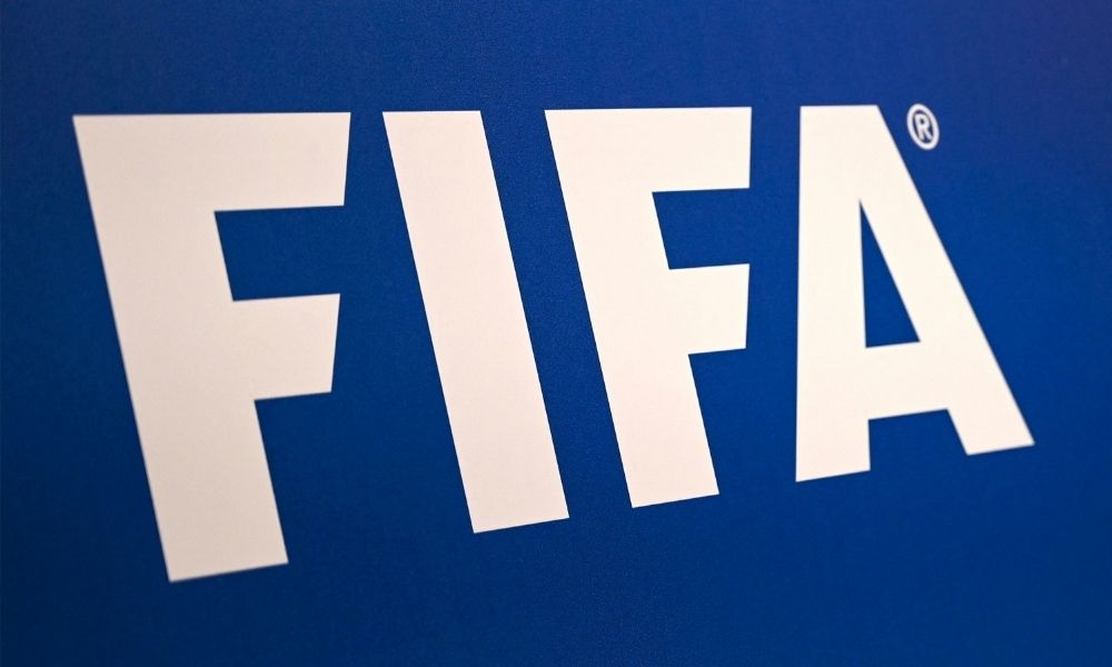 Fifa desiste de vender parte comercial da Copa após reação global