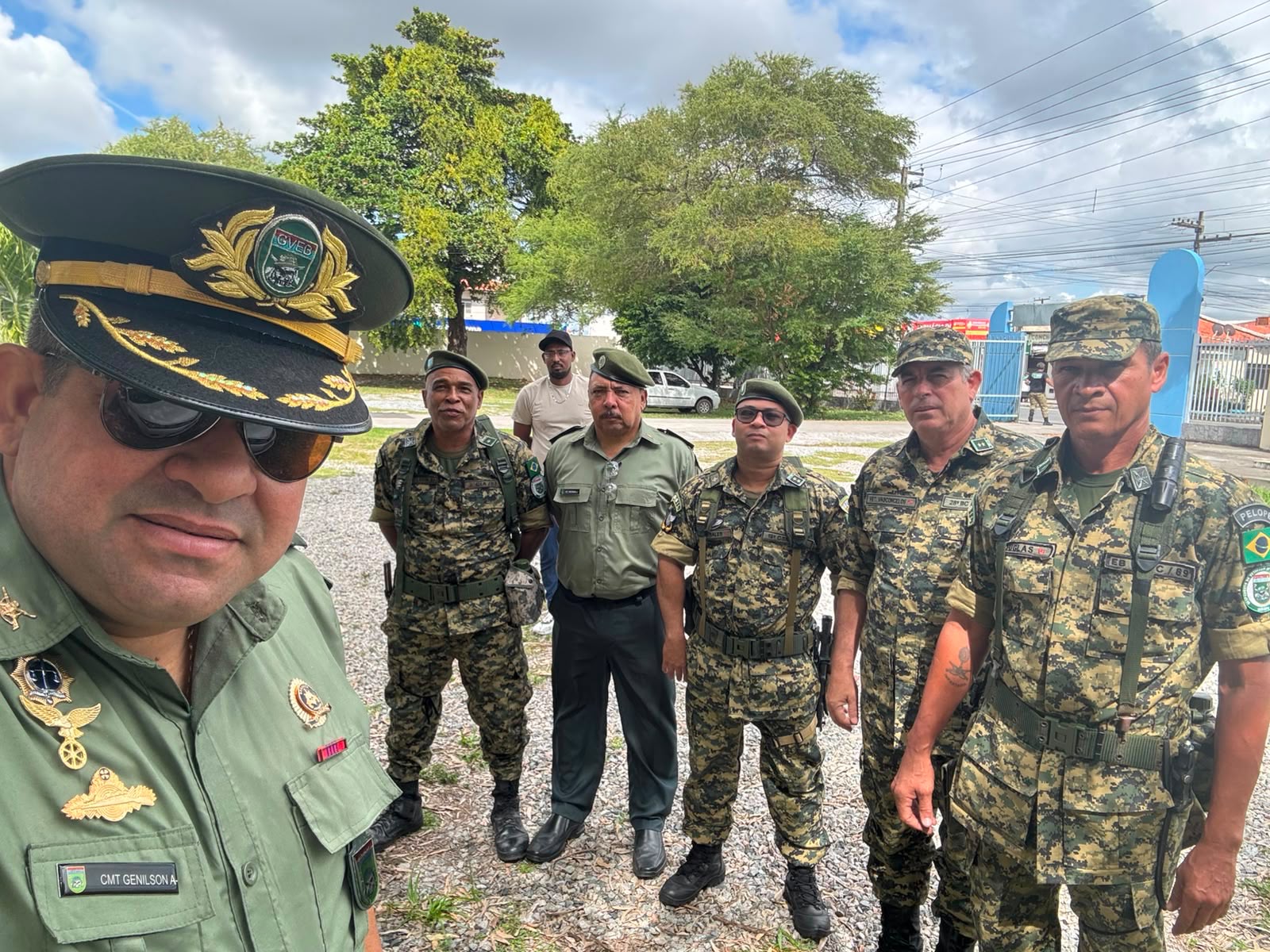 Veteranos do Exército inspiram novas gerações em cerimônia do Projeto Cívico-Militar Mirim. 1 motion photo 6043796163853456920