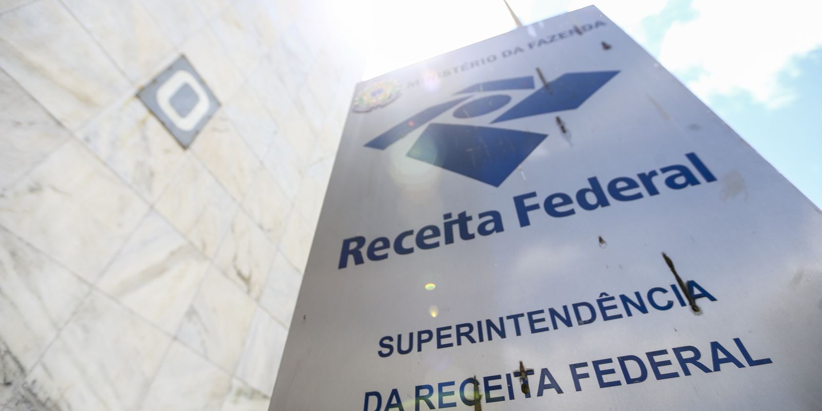 Receita Federal arrecada R$ 264,4 bi em junho e avança 7,7% ante 2025