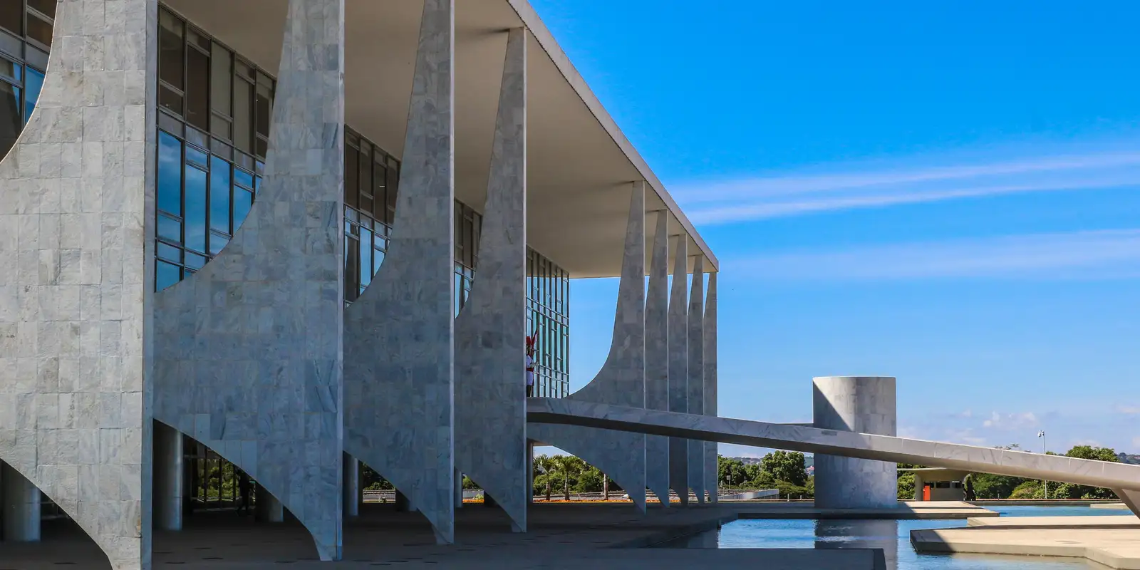 reciprocidade brasil anuncia lei ap s tarifa de 25 dos eua 20260716