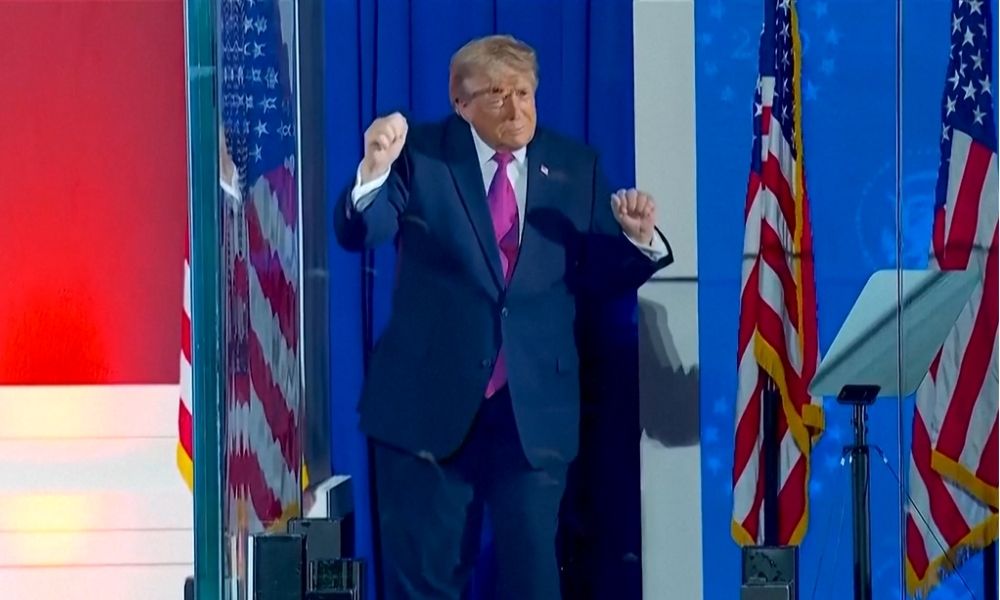 trump exalta 250 anos dos eua chama opositores de comunistas 20260705