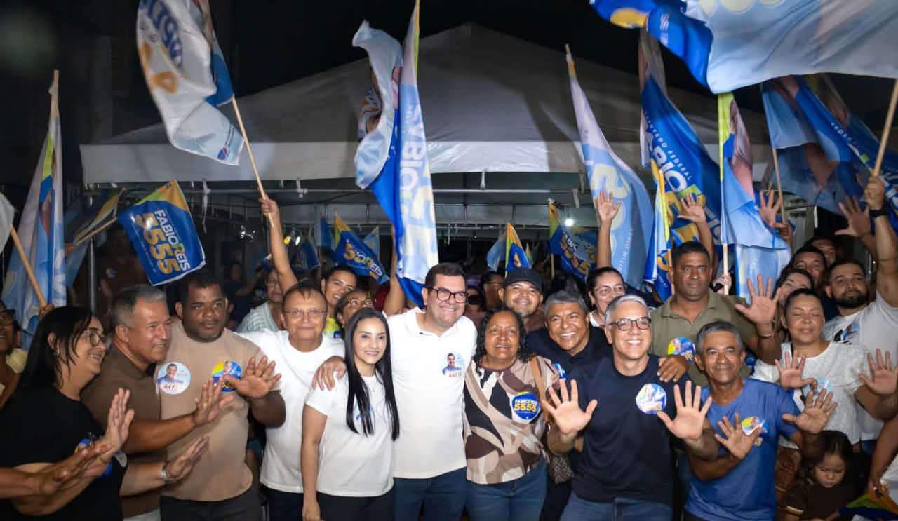 Netinho Guimarães (União Brasil) recebe apoio popular no "Encontro com Amigos", em São Cristóvão 1 000 apolizz