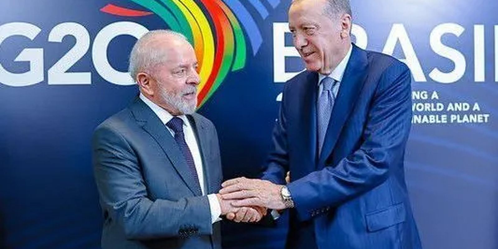 Brasil e Turquia criam Conselho Estratégico e ampliam parceria em defesa