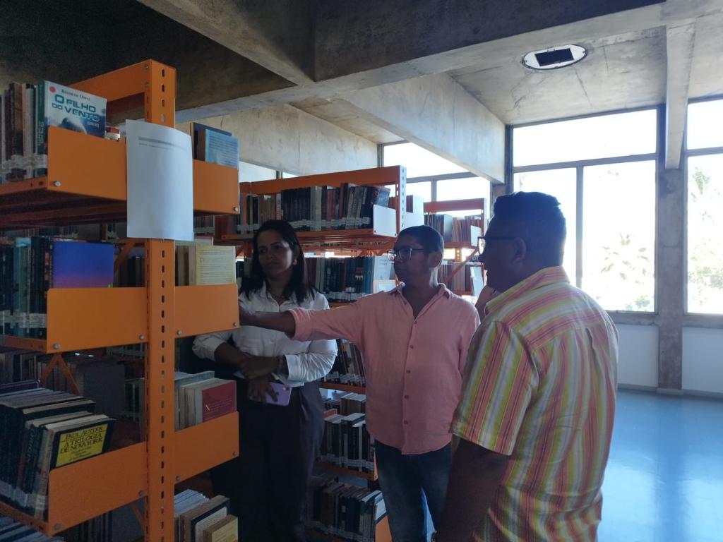 Casa de Passagem de Aracaju inicia projeto para ampliar biblioteca