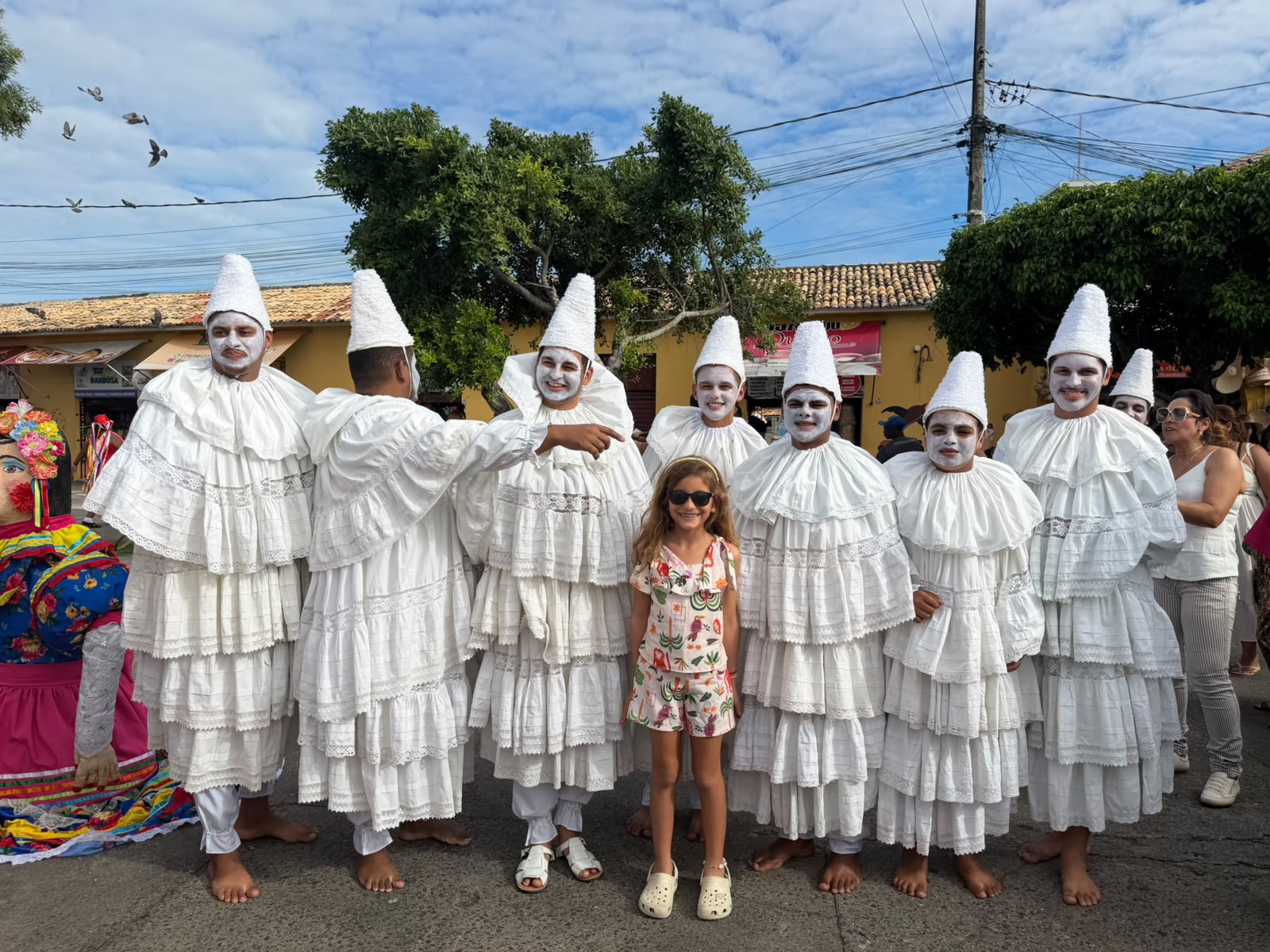 Cortejo do Dia do Folclore reúne nove grupos culturais no Centro de Aracaju 1 Cortejo do Dia do Folclore no Centro de Aracaju