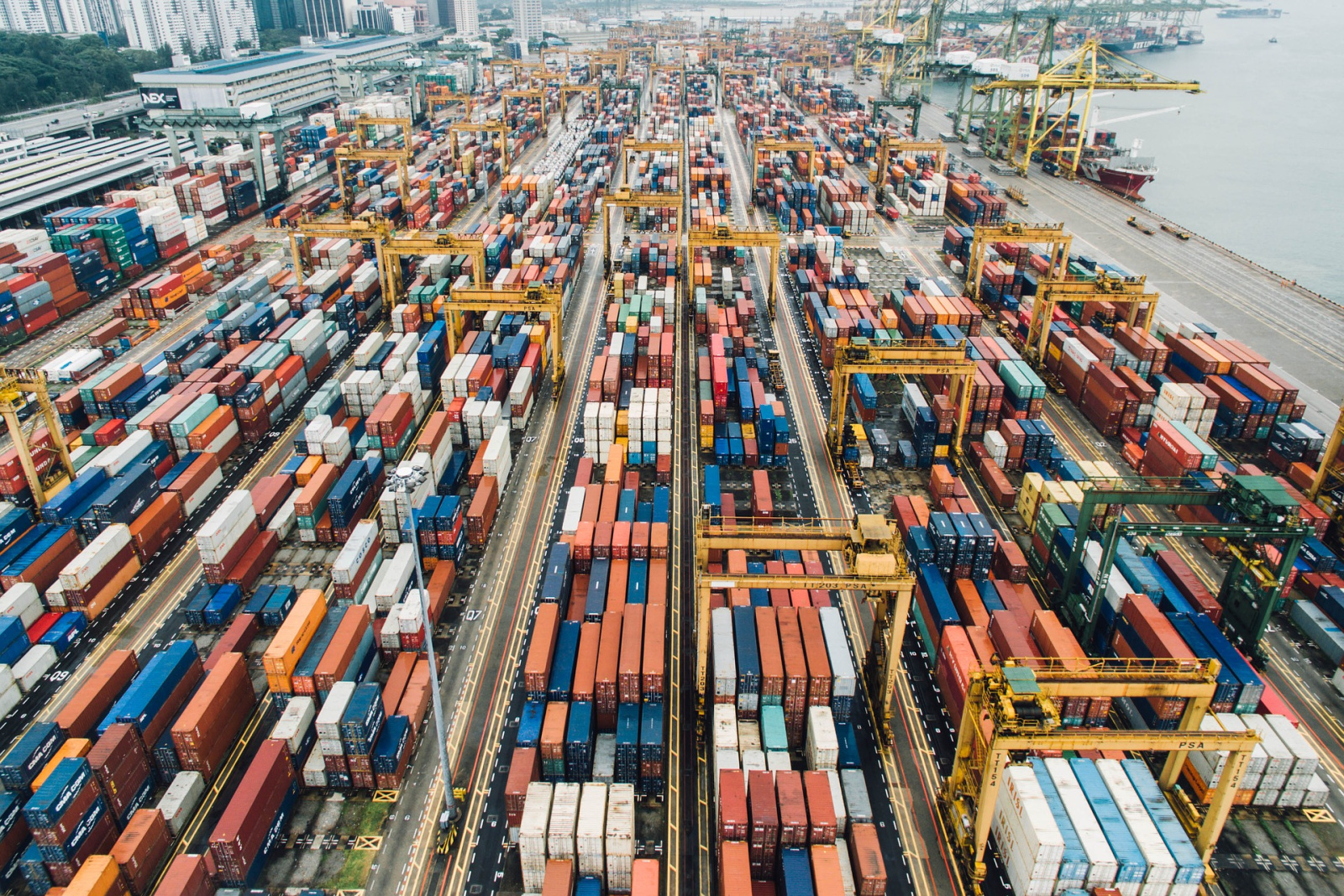 Exportações do Brasil aos EUA caem 12,2% até julho e atingem US$21 bi