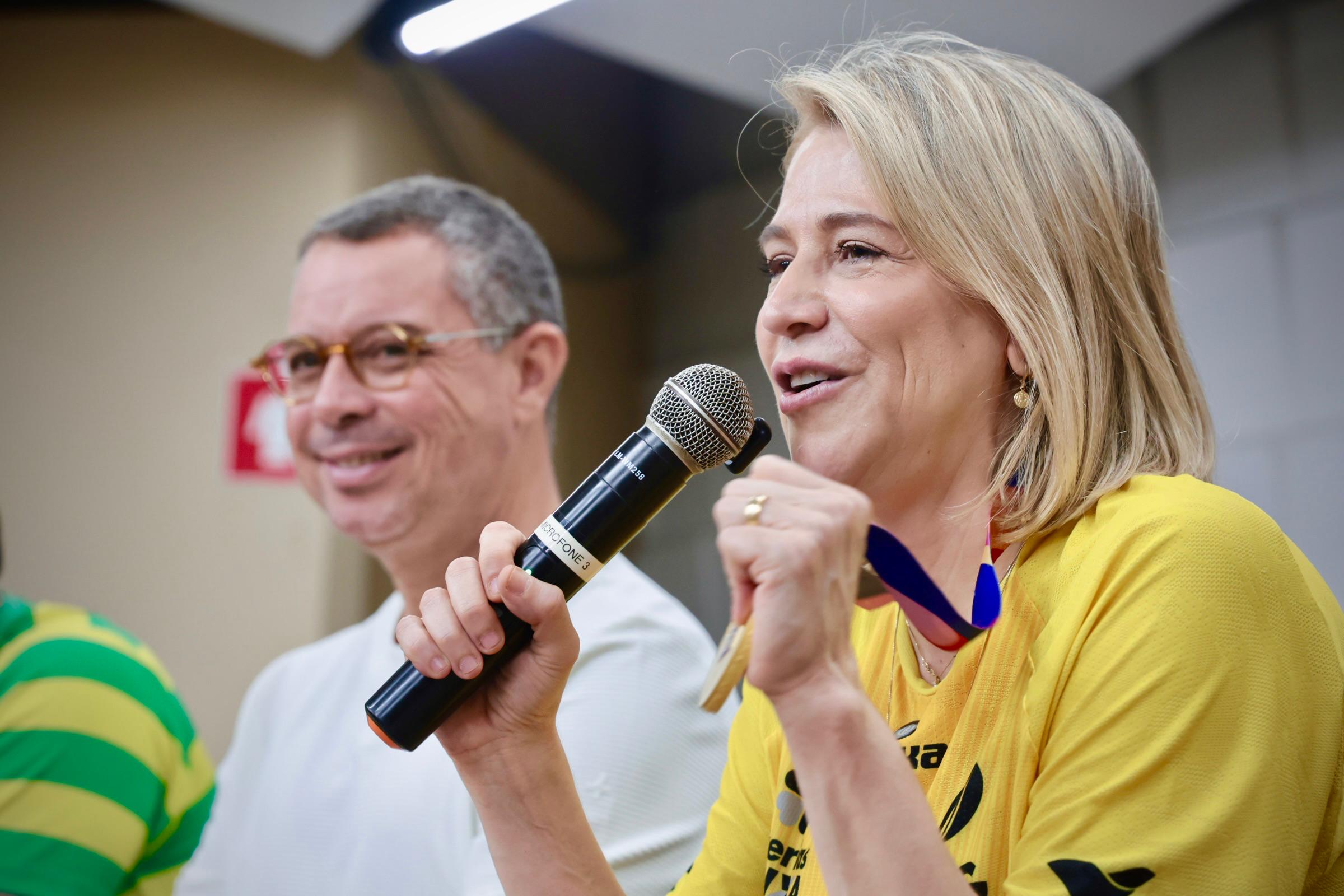 Campeãs mundiais de ginástica rítmica são recebidas no Palácio dos Despachos 8 Seleção Brasileira de Ginástica Rítmica recebida no Palácio dos Despachos
