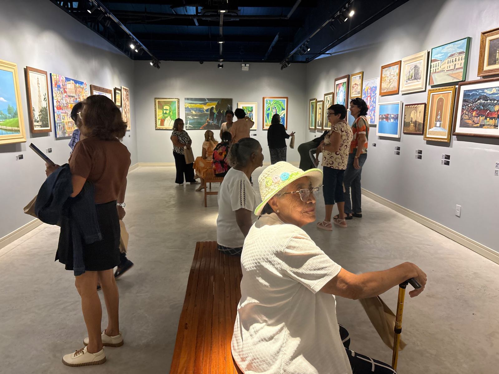 Idosos do Cras Madre Tereza visitam Memorial de Sergipe