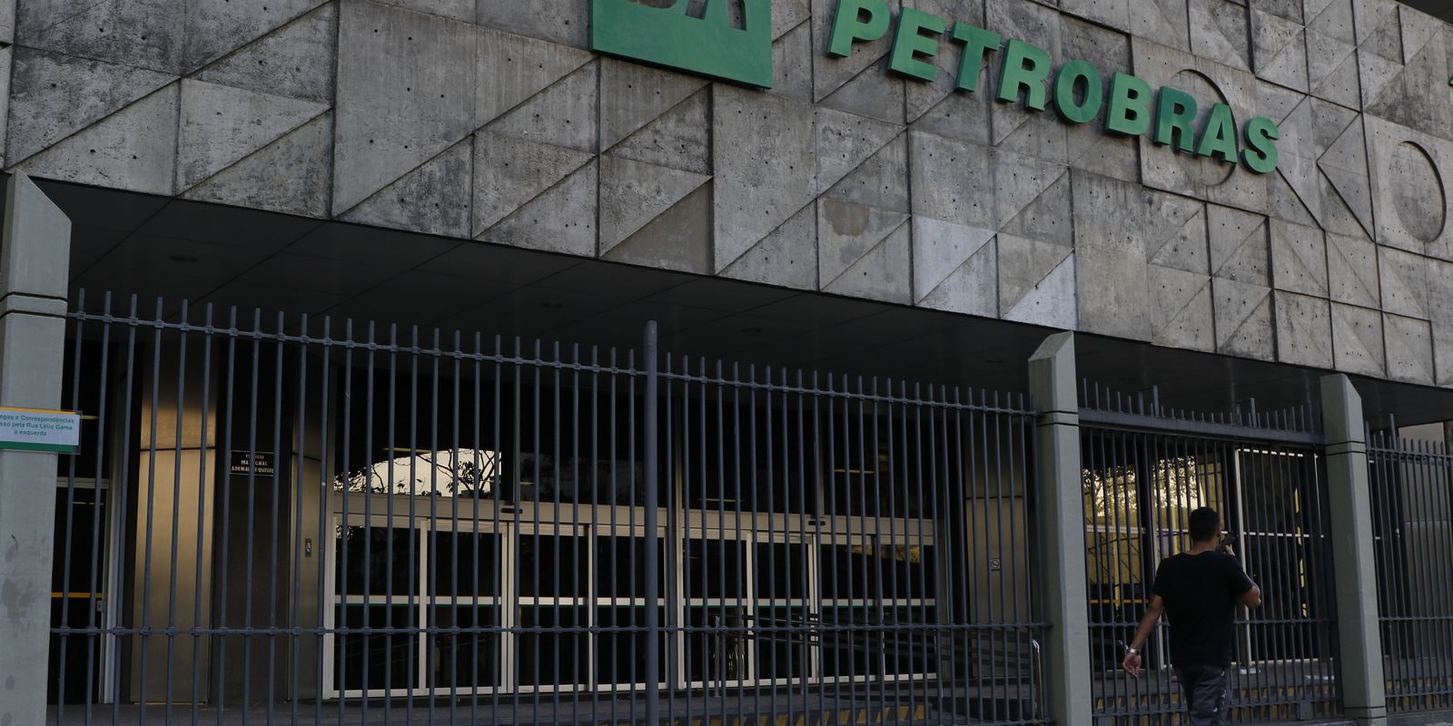 Petrobras negocia quatro blocos offshore em Gana e amplia presença na África