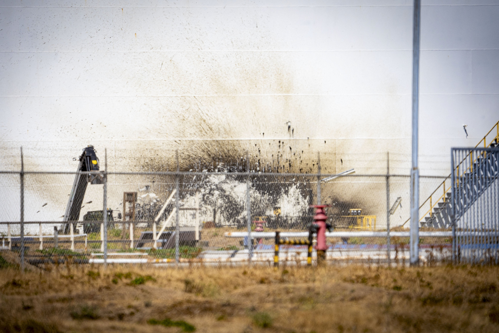 Transformador explode no Porto de Roterdã; 1 morto e vários feridos