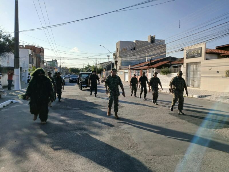 Veteranos do Exército abrem Desfile Cívico no Augusto Franco e emocionam população presente 3 IMG 20260905 WA0106 1