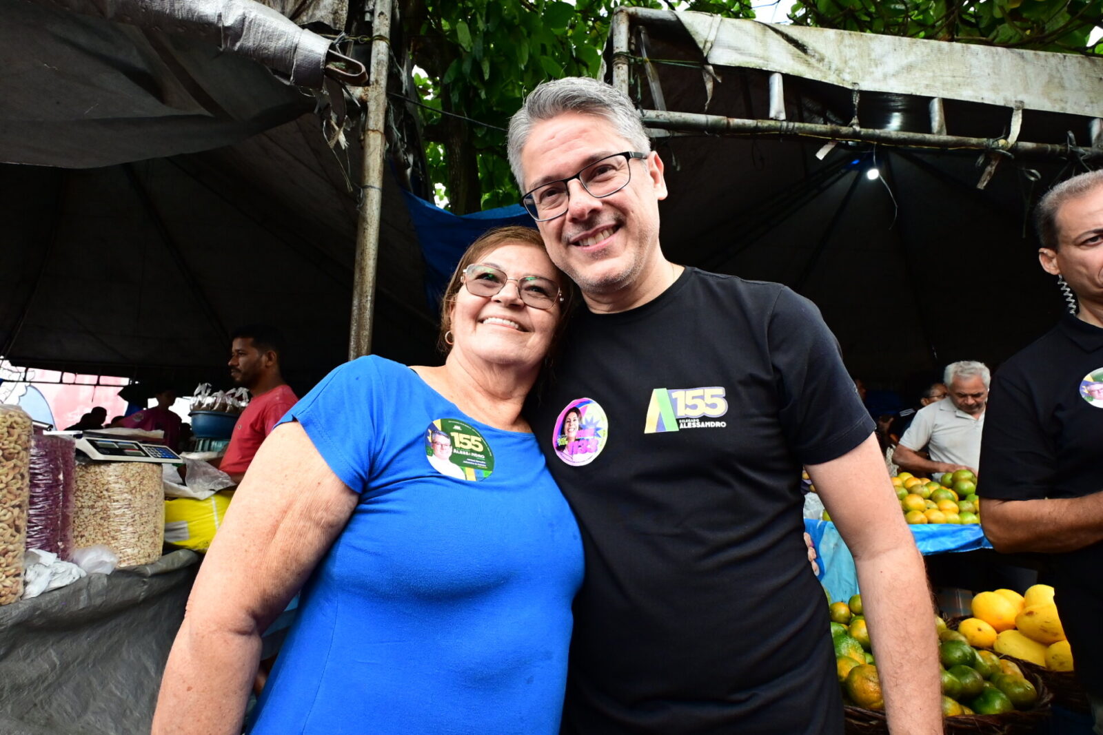 O senador Alessandro Vieira durante agenda em Sergipe