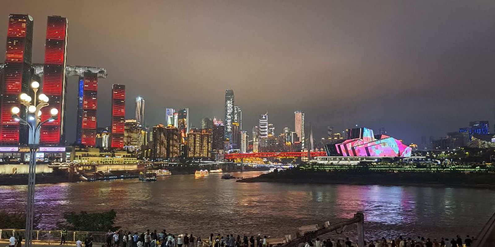 Chongqing vira vitrine da revolução industrial e tecnológica da China