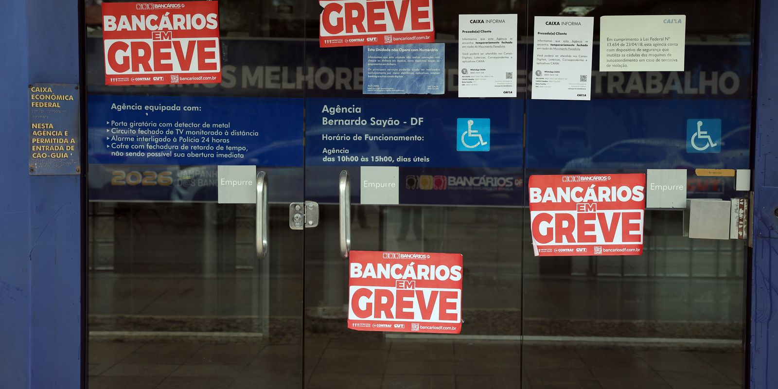 Greve na Caixa continua após bancários rejeitarem proposta do banco
