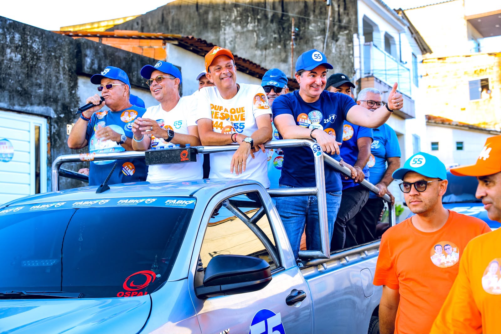 Deputado federal Gustinho Ribeiro durante agenda em Tobias Barreto
