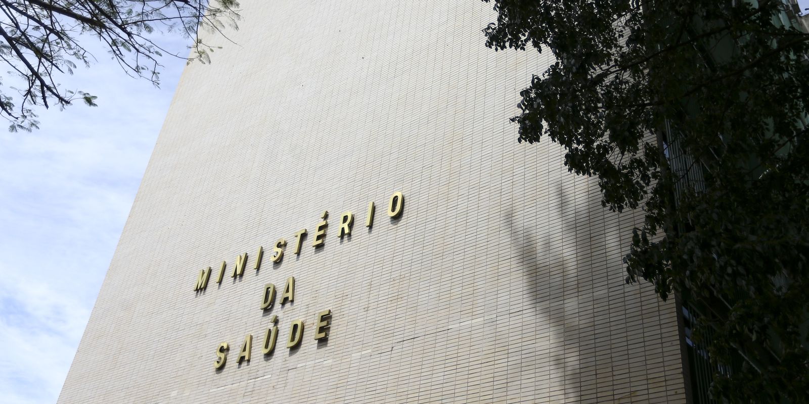 Ministério amplia vacina contra HPV para vítimas de violência sexual desde 2 anos