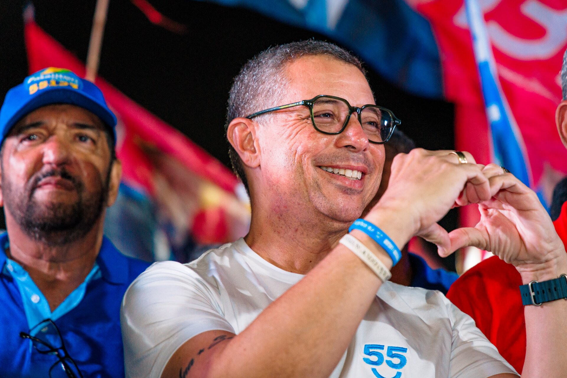 Fábio Mitidieri lidera com 42,18% no cenário estimulado, mostra França 2 Fábio Mitidieri em agenda de campanha pelo estado