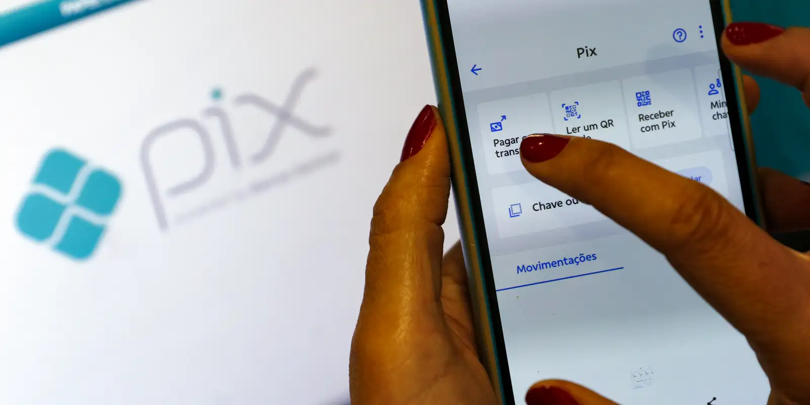 Pix Automático chega a contas-salário; BC amplia segurança