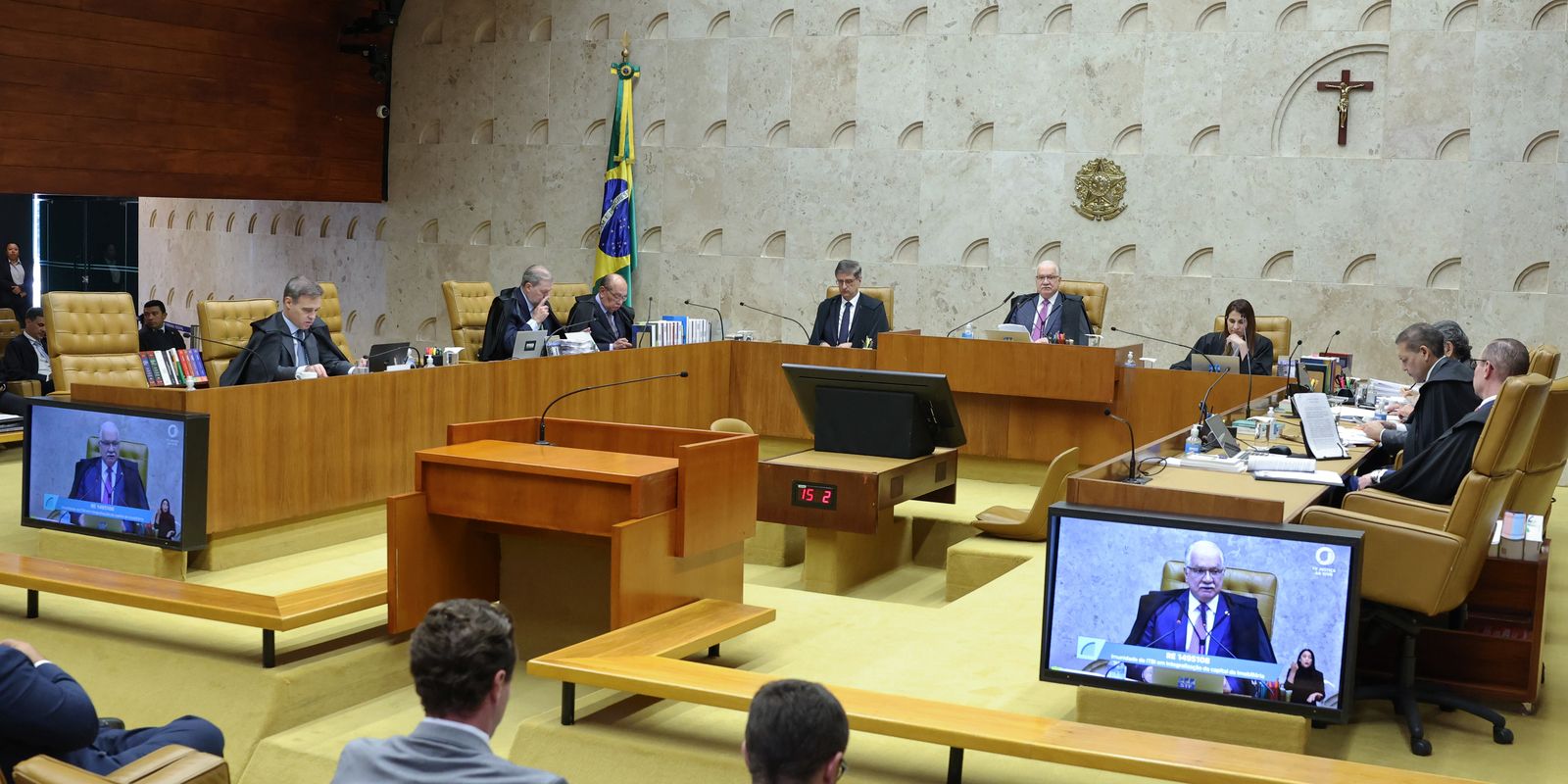 Plenário do STF reabre e retoma julgamentos após impasse