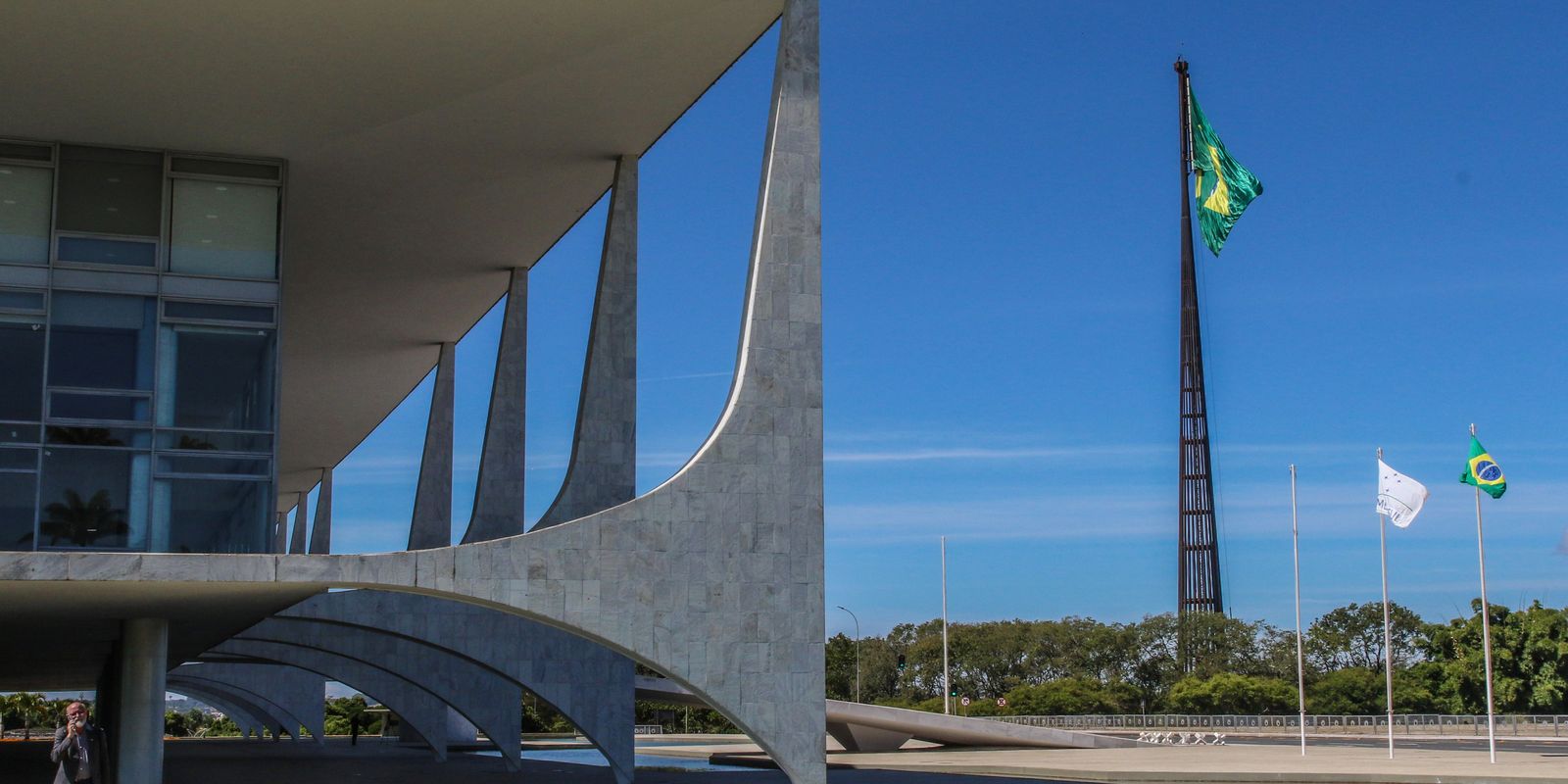 Prefeitos exigem cumprimento da EC 128 e mais voz nas decisões nacionais