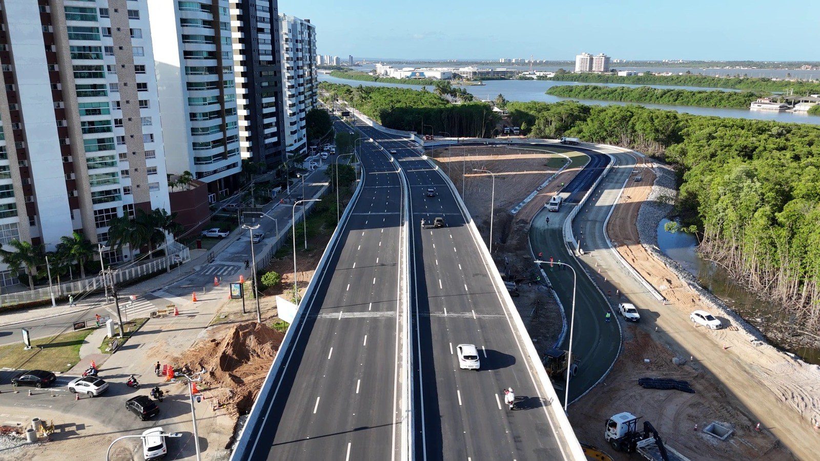 SMTT muda acesso à Av. Tancredo Neves; nova alça vale a partir de 16/09