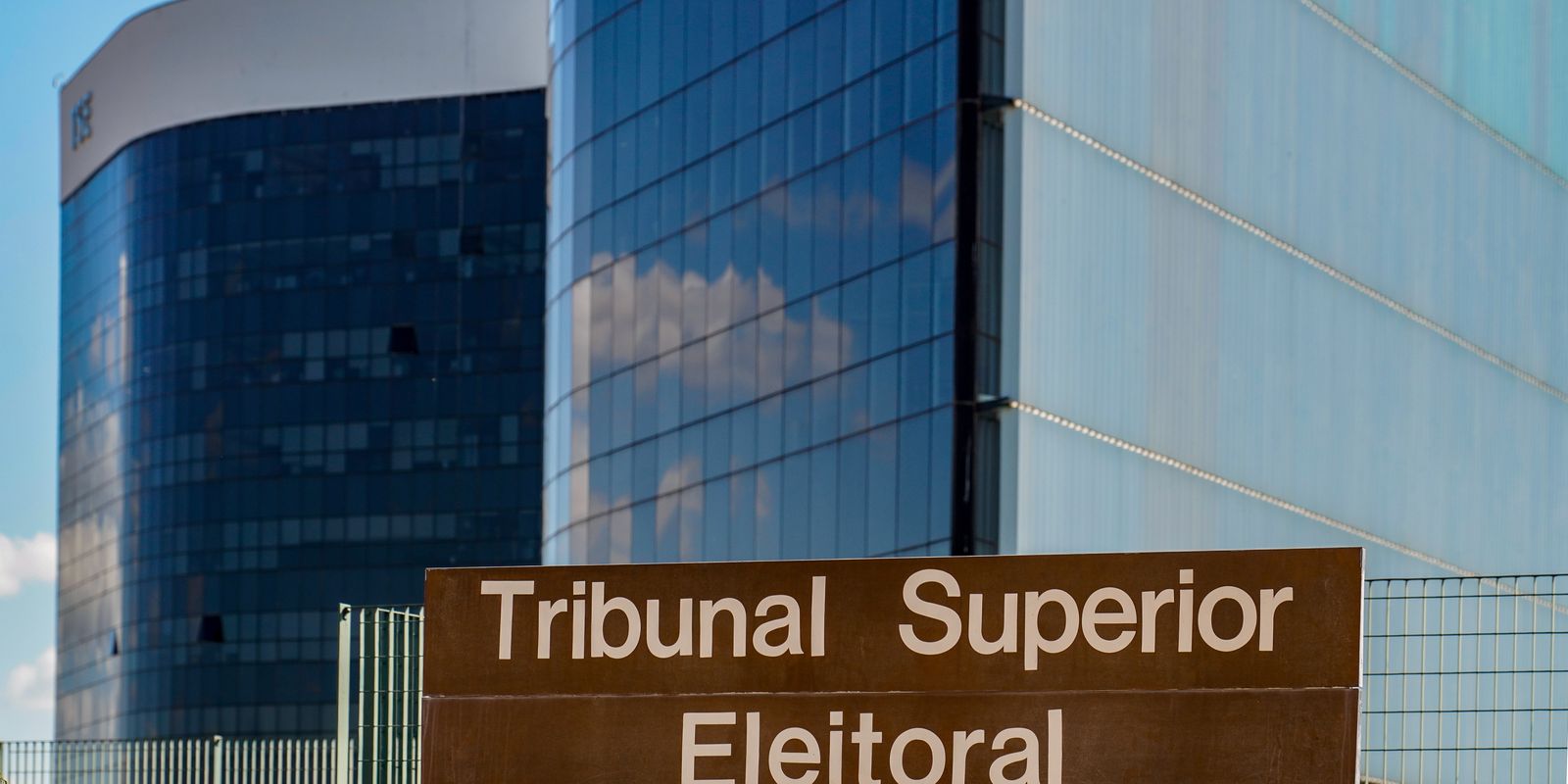 TSE registra 51.395 denúncias via Pardal na campanha eleitoral de 2026 1 TSE registra 51.395 denúncias via Pardal na campanha eleitoral de 2026