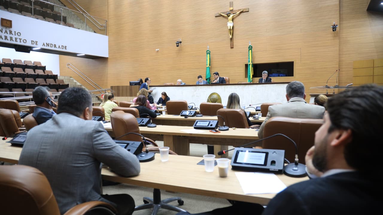 Alese aprova modernização e cria Cejusc de 2º Grau para conciliação