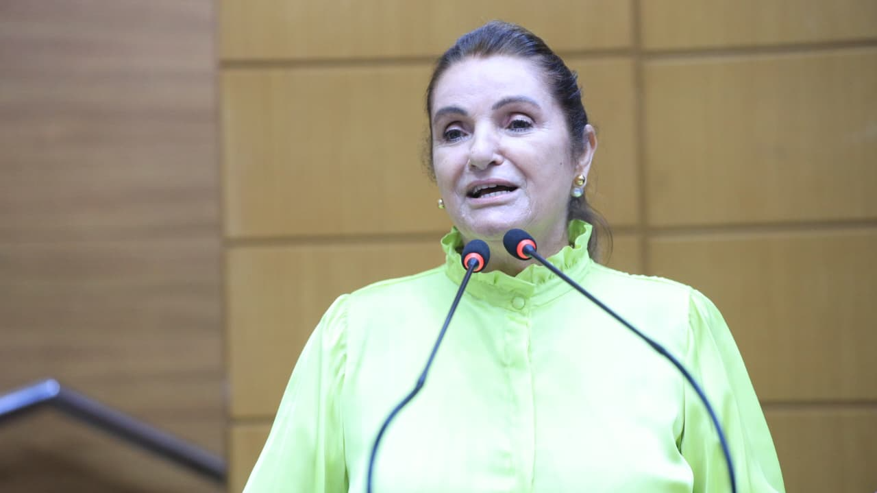 Áurea Ribeiro agradece eleitores e celebra vitória de Gustinho Ribeiro