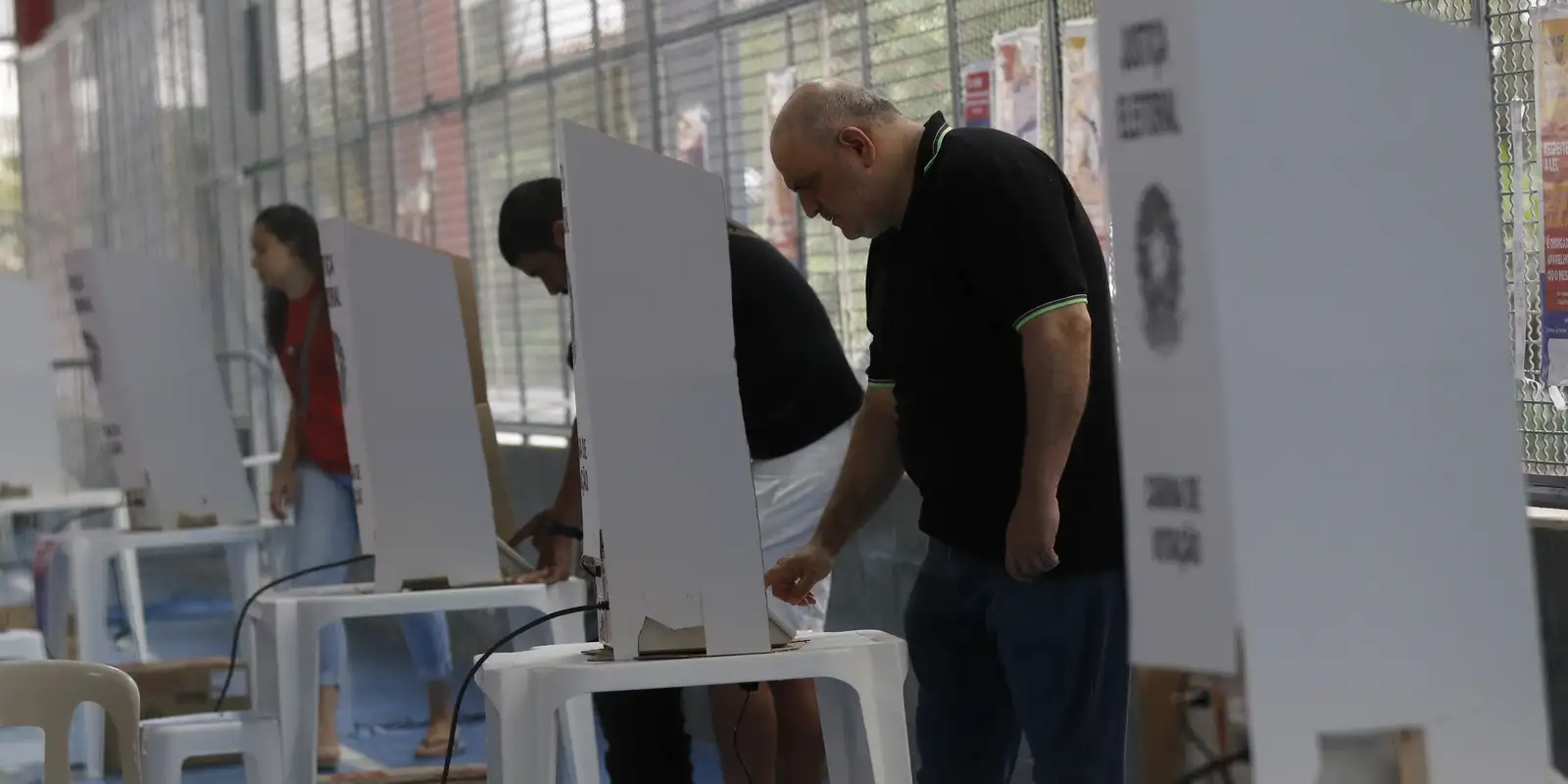 Como votar em 4 de outubro: regras, ordem na urna e o que levar