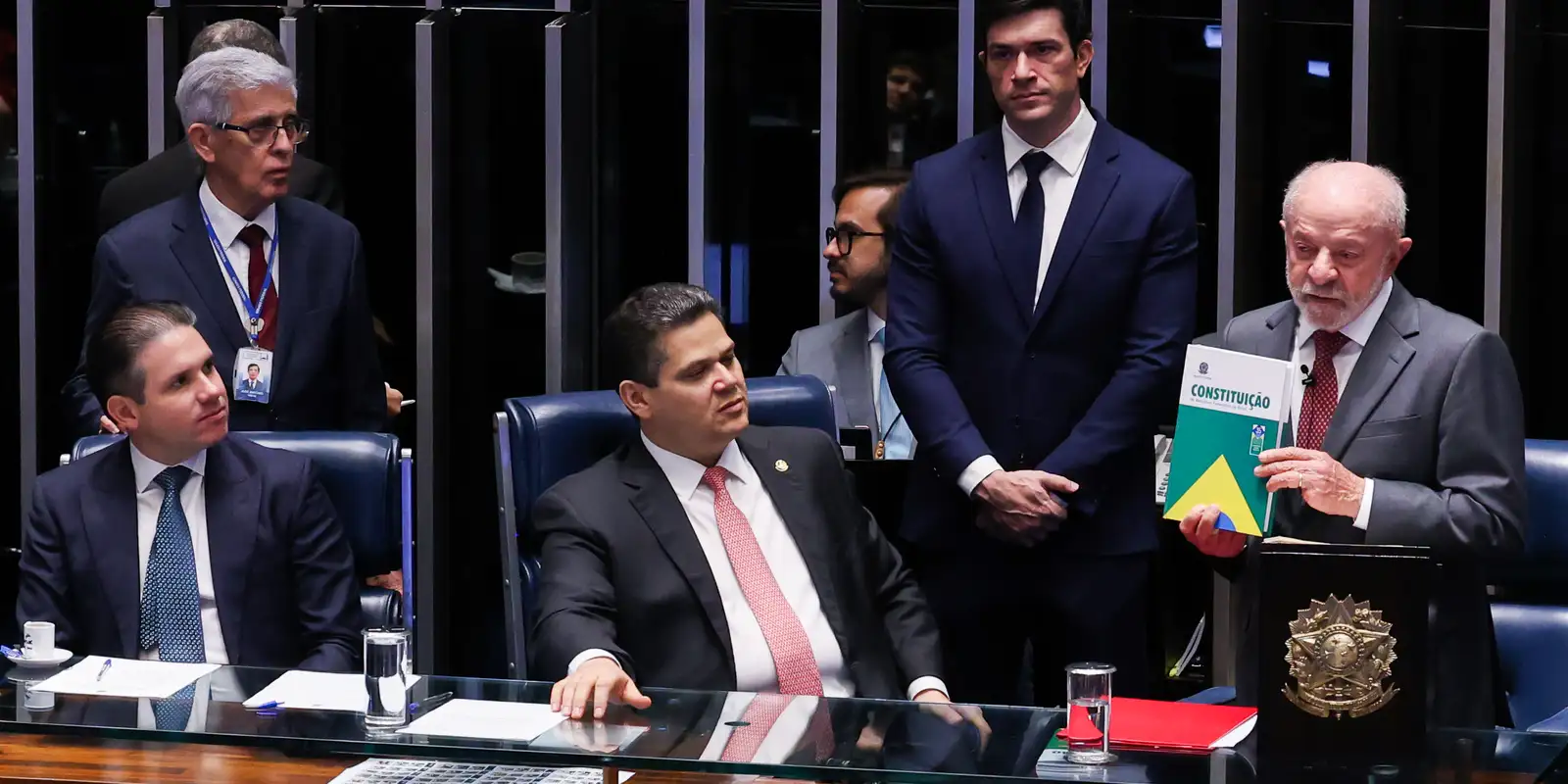 Congresso promulga aposentadoria especial para ACS e ACE