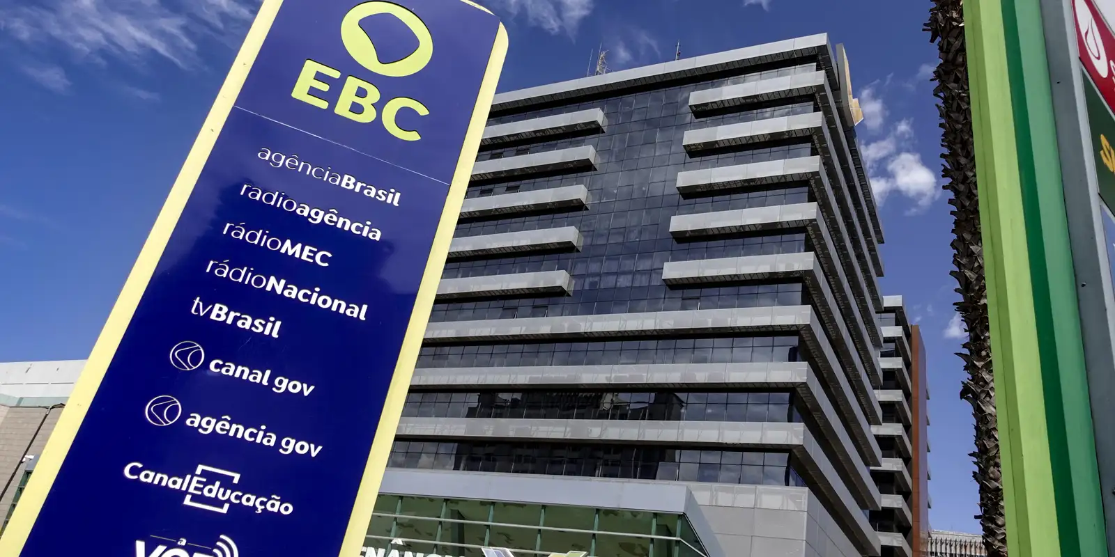 EBC nega culpa por pane de áudio no programa de Flávio Bolsonaro