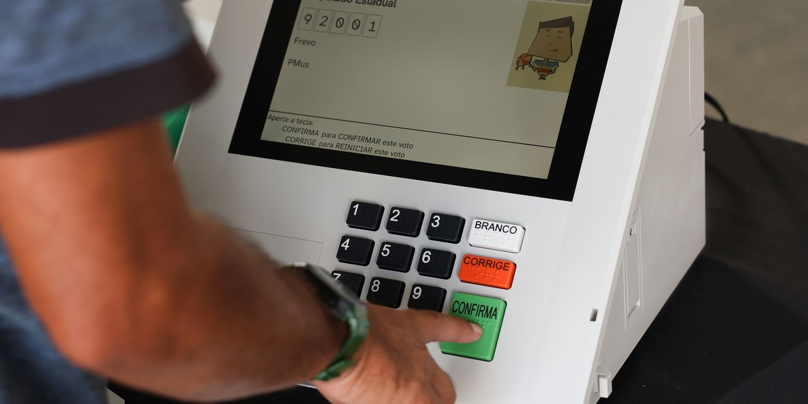 Faltou às urnas? Justifique seu voto hoje e evite multa