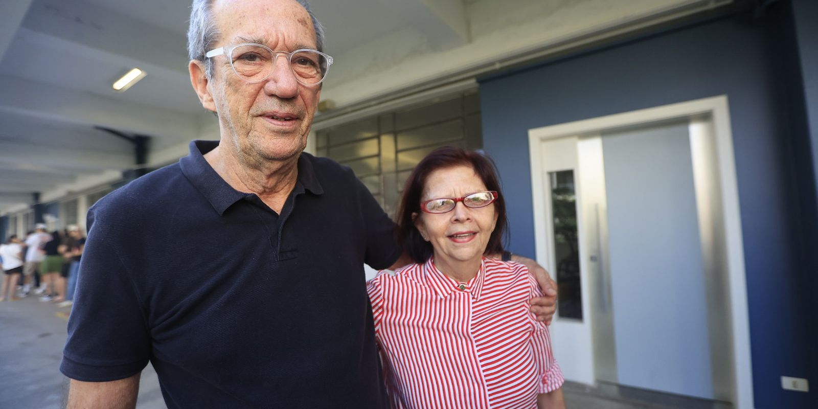 Filas passam de 1 hora na PUC-SP, maior zona de votação do país 1 Filas passam de 1 hora na PUC-SP, maior zona de votação do país