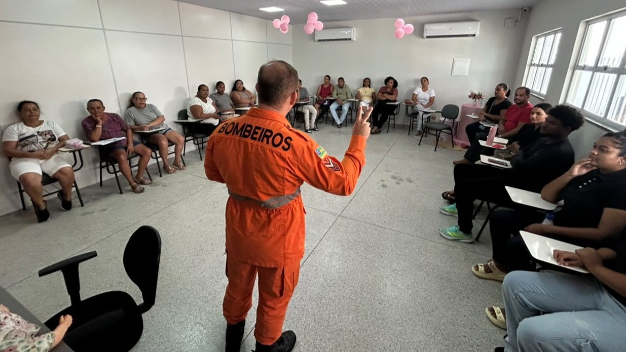 Fundat promove cursos e oficinas em unidades de qualificação de Aracaju