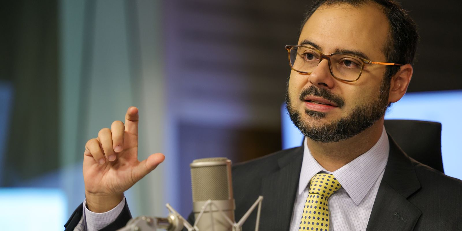 Governo alerta sobre golpes: cadastro do Pix MEI só em 2027