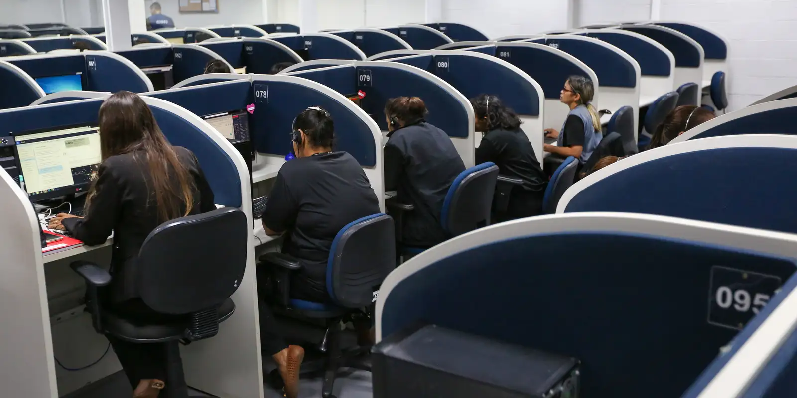 Ligue 180 registra 1.564 queixas de violência política de gênero em 2026